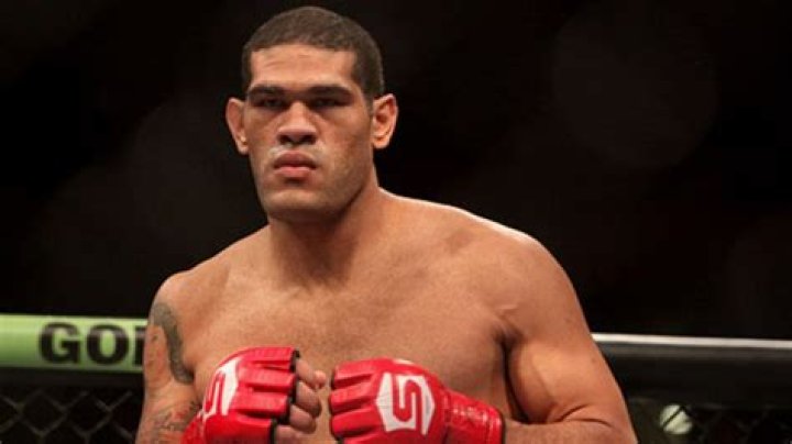 Clauvino da Silva Height, Weight, Net Worth, Age, Birthday, Wikipedia, Who, Instagram, Biography