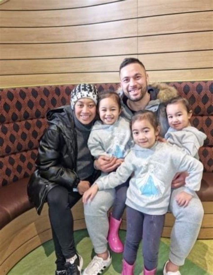 
Joseph Parker is not Married to Wife. Dating Girlfriend: Laine Tavita. 3 Kids. 
