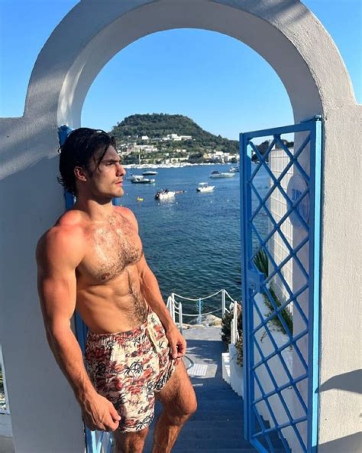
Nathan Briggs Height, Weight, Net Worth, Age, Birthday, Wikipedia, Who, Instagram, Biography 